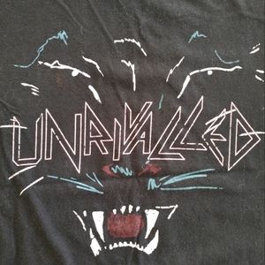 All Saints unrivaled graphic muscle tee women's size small black